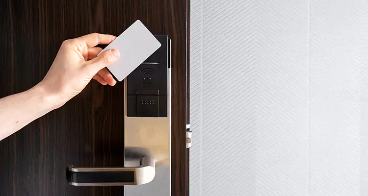 Why Choose Us for Hotel Keycard Lock Repair in Lutz, FL?