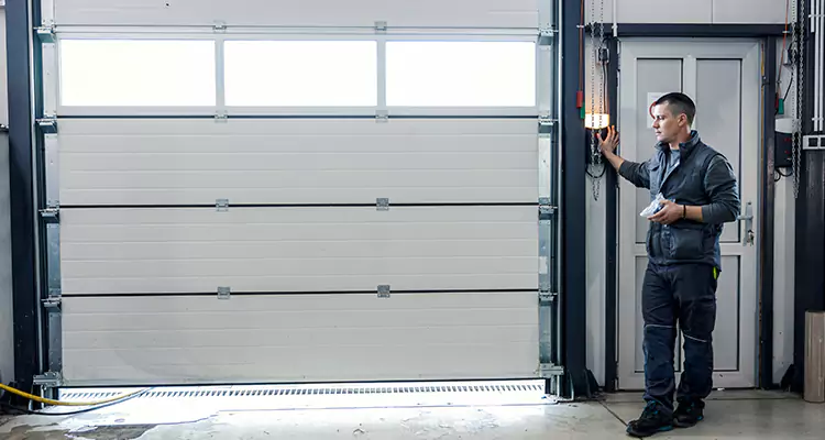 Modern Overhead Door Repair in Lutz, FL