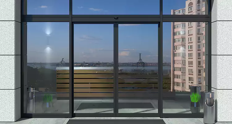 Our Patio Door Casing Repair Services in Lutz, FL