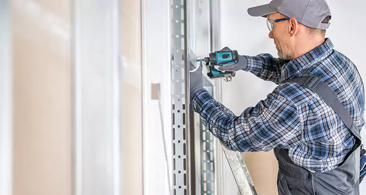 Sliding Door Latch Hardware Repair in Lutz, FL