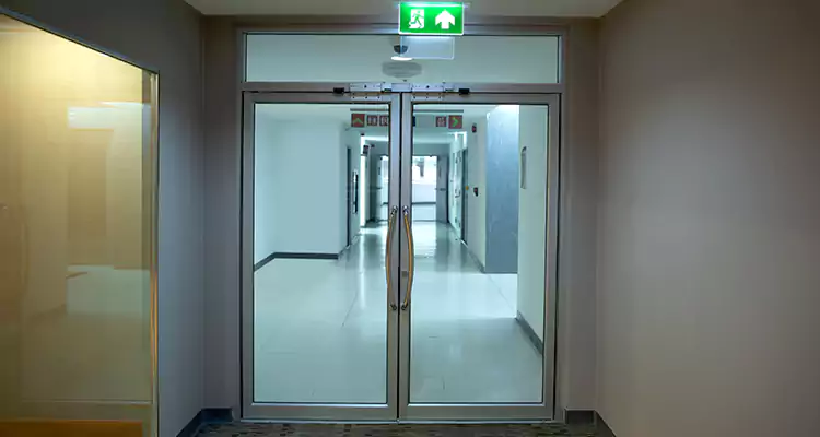 Emergency Glass Door Repair in Lutz, FL