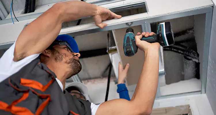 Emergency Overhead Door Repair in Lutz, FL