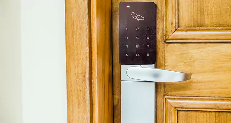 Keyless Hotel Door Locks Repair in Lutz, FL