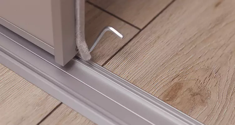 Squeaky Sliding Door Repair in Lutz, FL