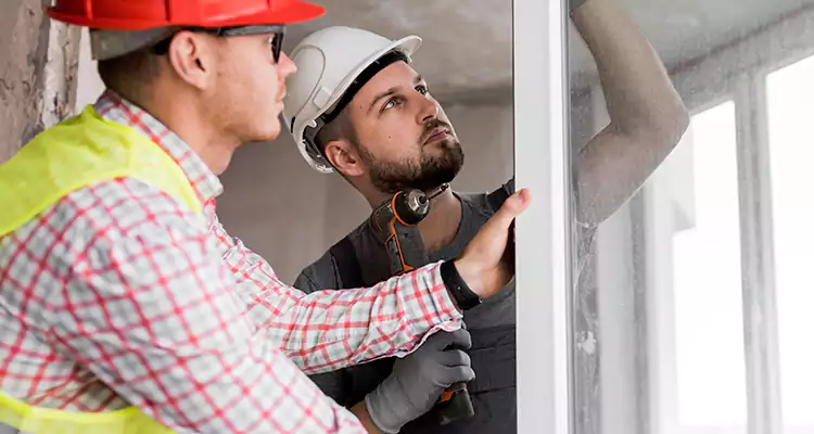 Sliding Patio Door Sticking? Expert Repair in Lutz, FL.