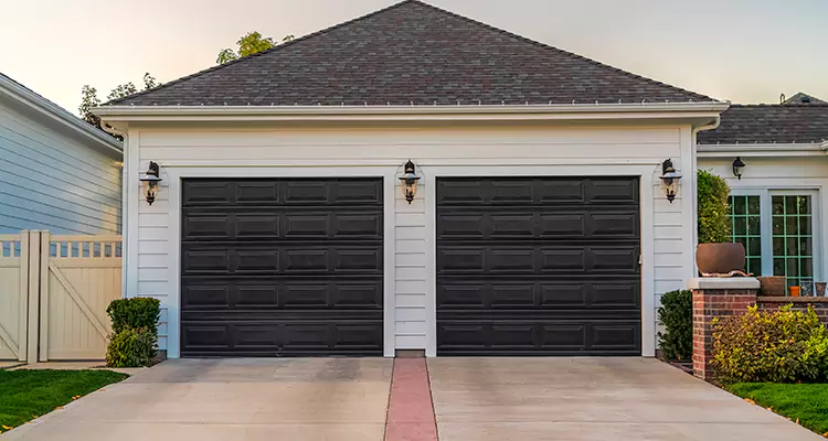Residential Local Garage Door Repair in Lutz, FL