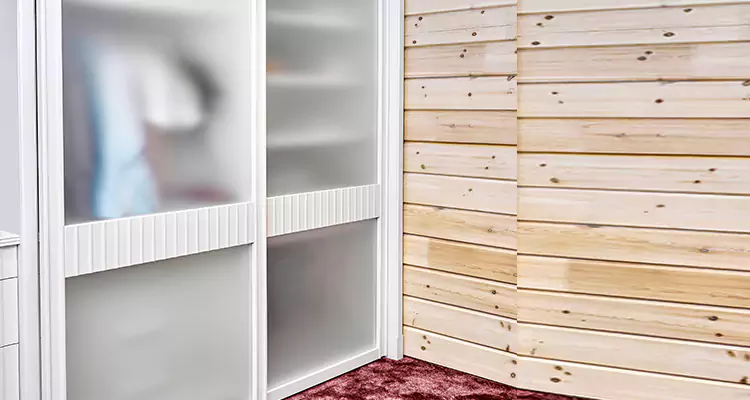 Sliding Closet Door Rollers Replacement in Lutz, FL